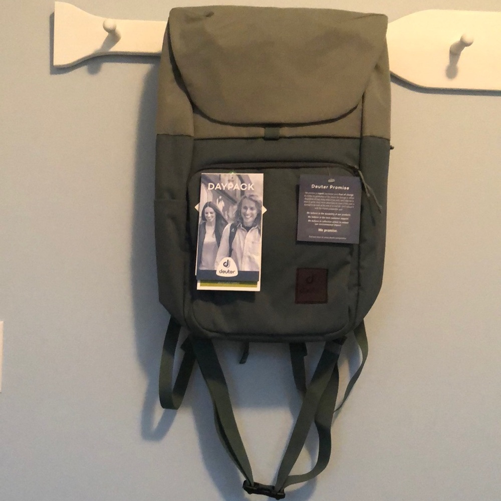 NWT Deuter UP Sydney Backpack!